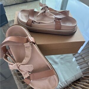 Aloha tied together Sandals